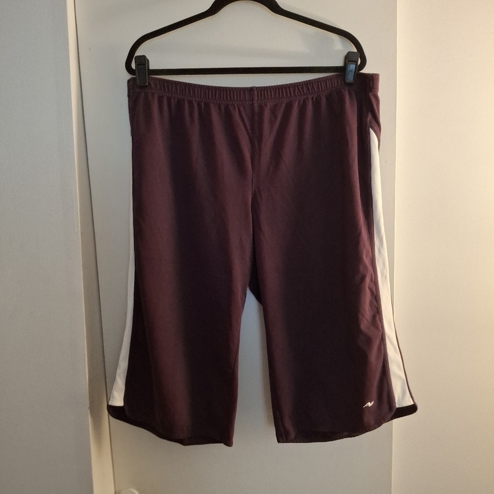 Athletic Works Women's Purple And White Cropped Sweat Pants
